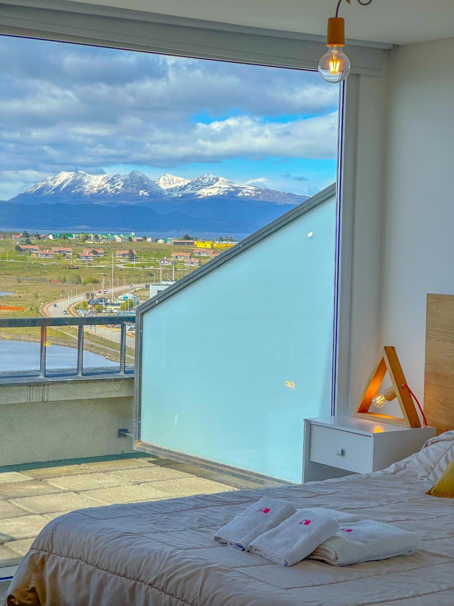 Pacifico Apartamentos Centro Ushuaia Exterior photo